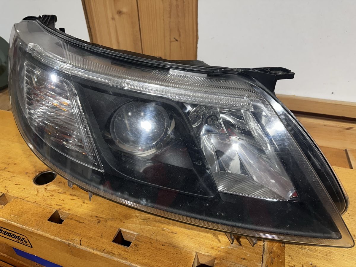 Scheinwerfer: Saab 9-3 Scheinwerfer Halogen Rechts – Gebraucht aus Unterkulm von YS3 1
