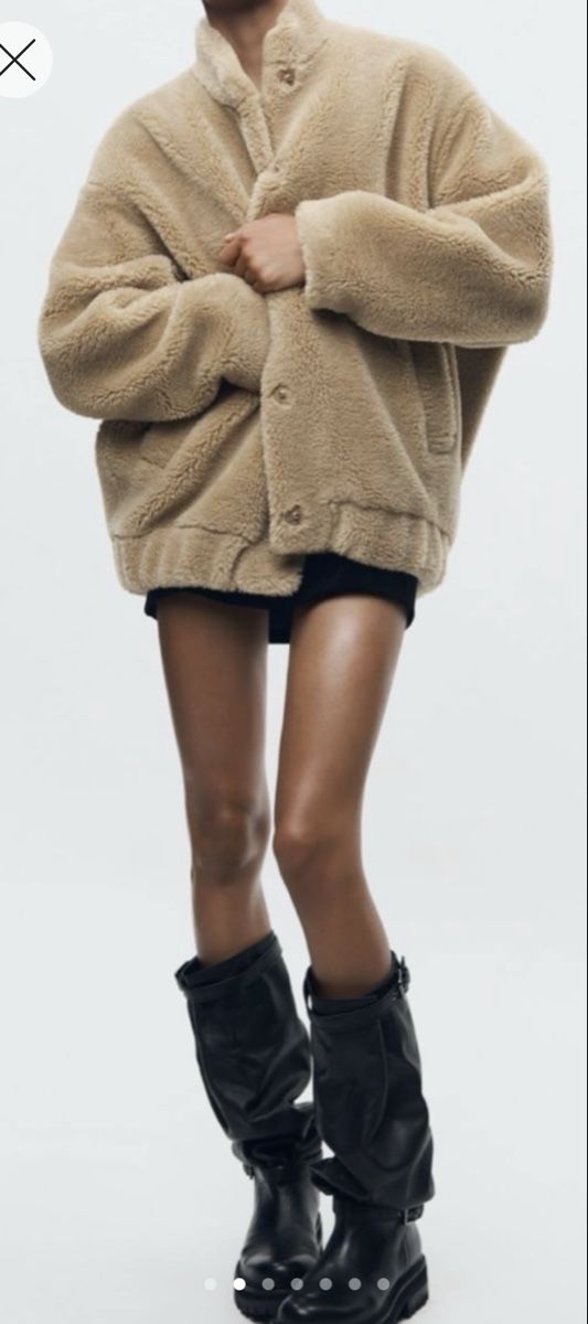 Zara Giacche: Zara Teddy Jacke xs – Nuovo (secondo la descrizione) da Luzern venduto da Aistee 1