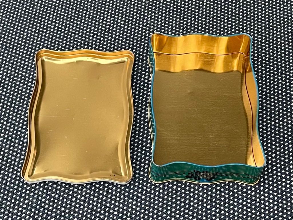 AluBox Barattoli: Antike Blechdose mit Rosen-Motiv - Vintage – Usato da Zürich venduto da Alot16 3