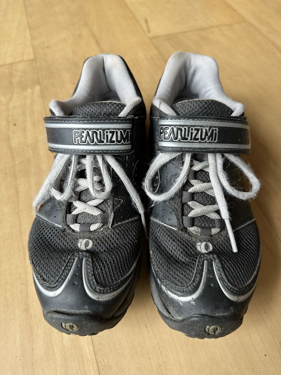 Pearl Izumi Scarpe da donna: Veloschuh Pearlizumi – Usato da Sargans venduto da Reg_S.71