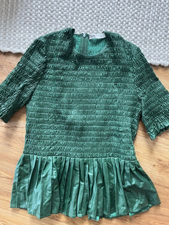 Zara Bluse, Gr. M, Grün, neuwertig