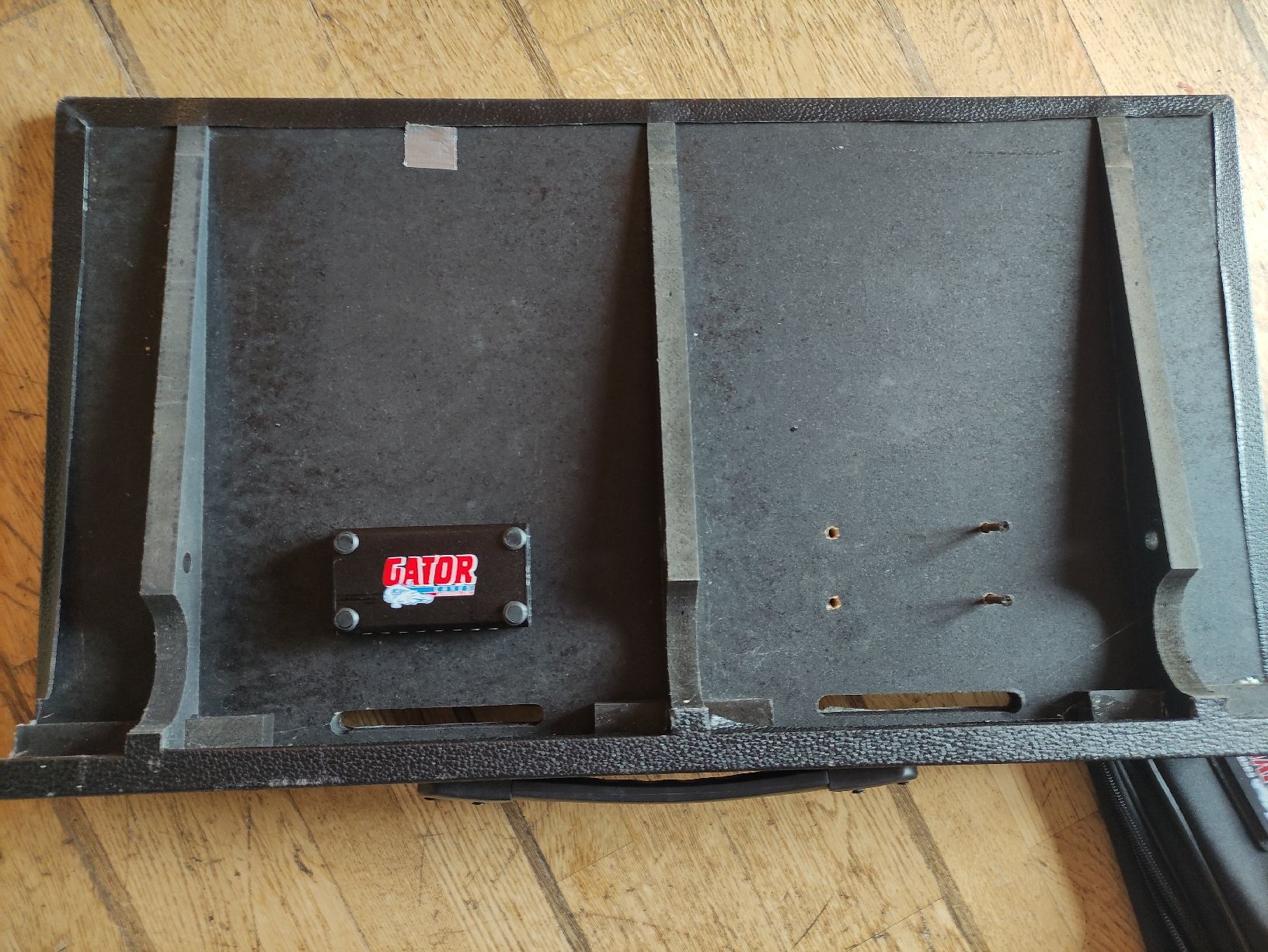 Musikinstrumente: Pedalboard Gator Pedal Tote + Alim – Gebraucht aus Botyre (Ayent) von KR1966 2