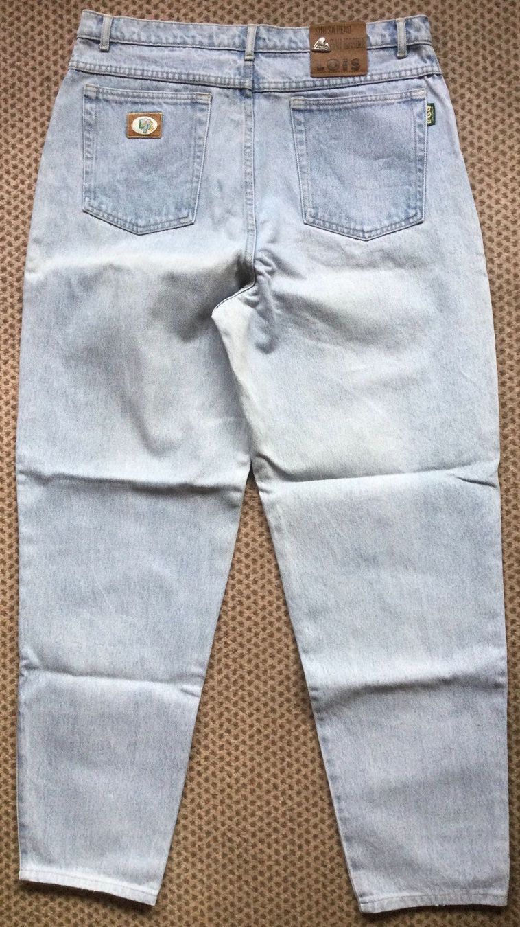 Jeans: Jeans Lois hellblau grösse 38 – Usato da Ulisbach venduto da sasha6 4