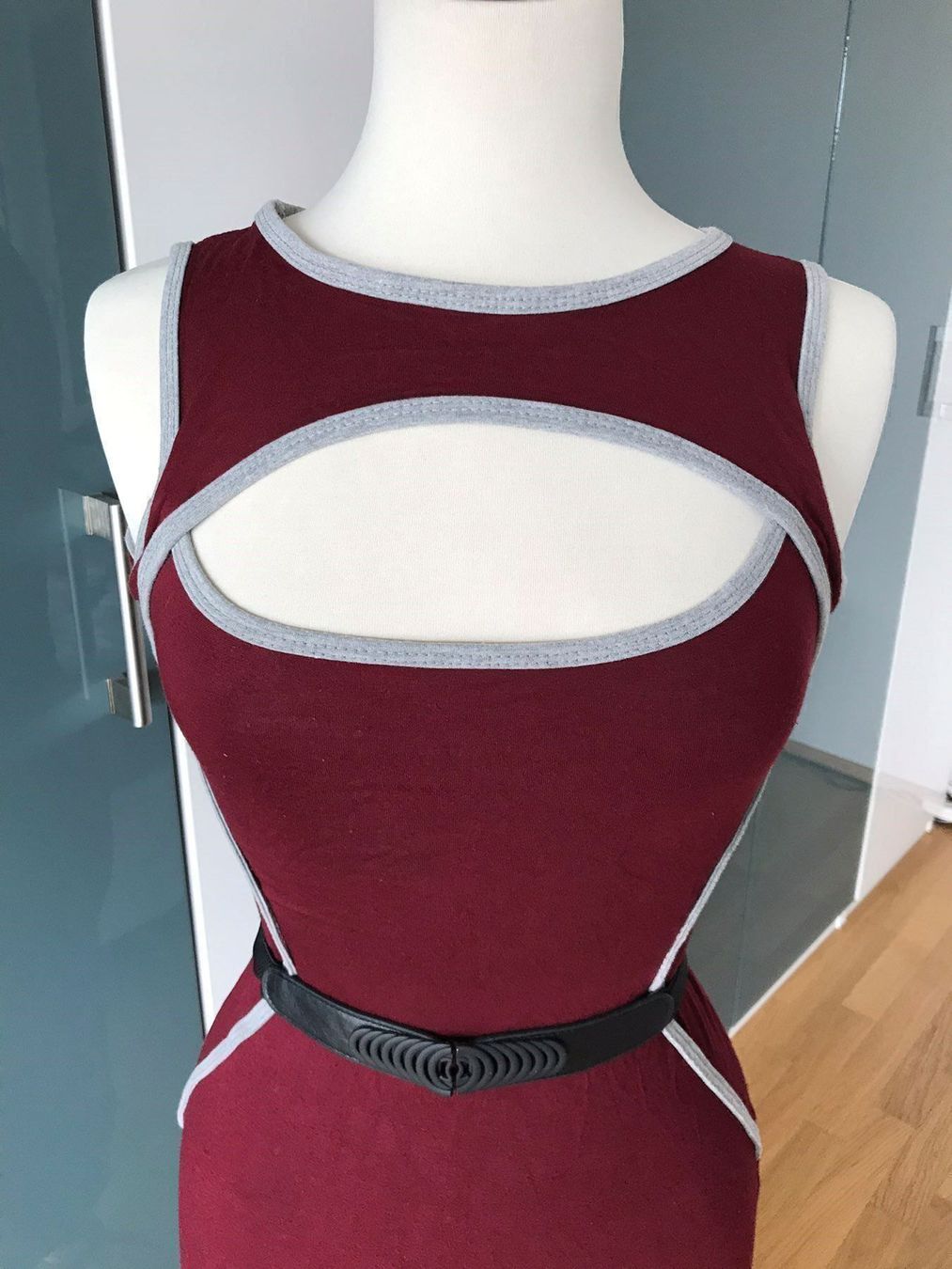 Kleider: Elastisches dünne Kleid für  M/38 – Gebraucht aus Duebendorf von Alexandertreyer 3