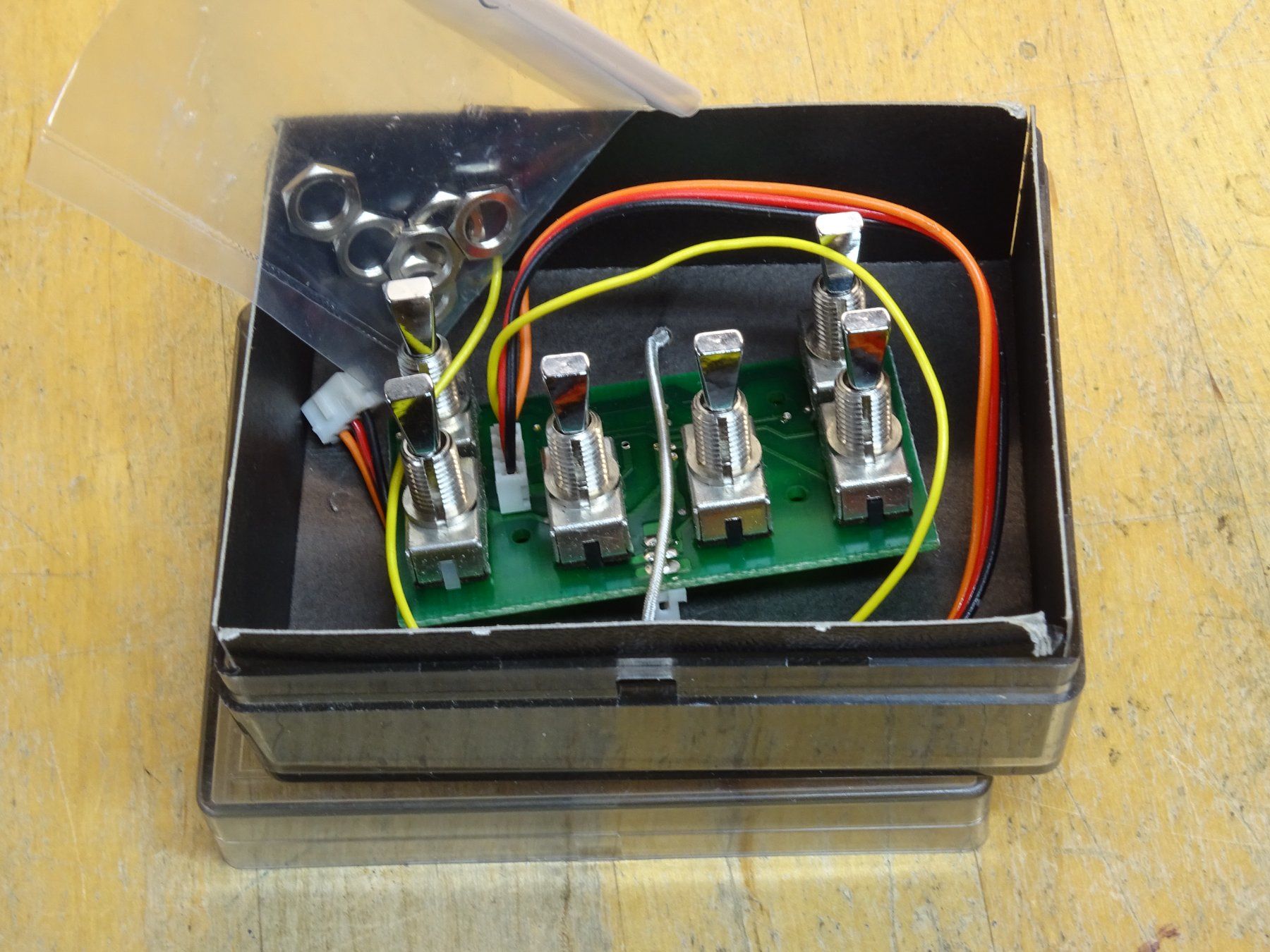 Futaba RC Modellbau: Robbe / Futaba 1511 Multi Switch Modul, OVP – Gebraucht aus Wohlen AG von Bricktoys