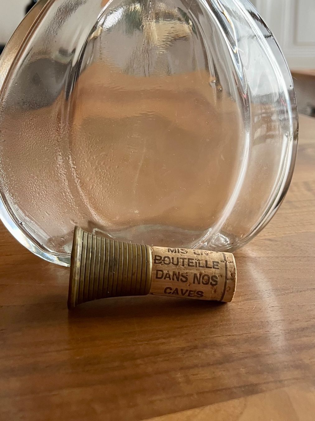 Karaffen: Vintage Whisky Karaffe Glas Messing 60er – Gebraucht aus Luzern von ppok 4