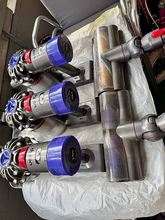 Aspirateurs & Accessoires: Dyson – D'occasion à Zürich par Cibin 1