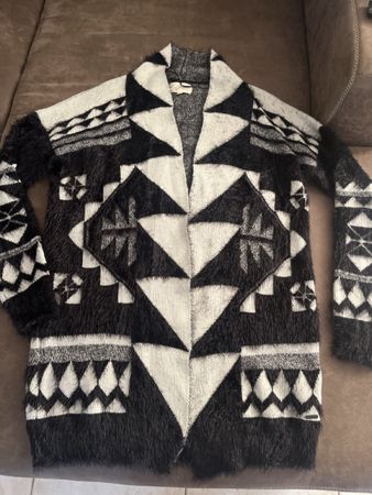 Kuschel Cardigan von LylaLyla, Gr. S, Top Zustand!