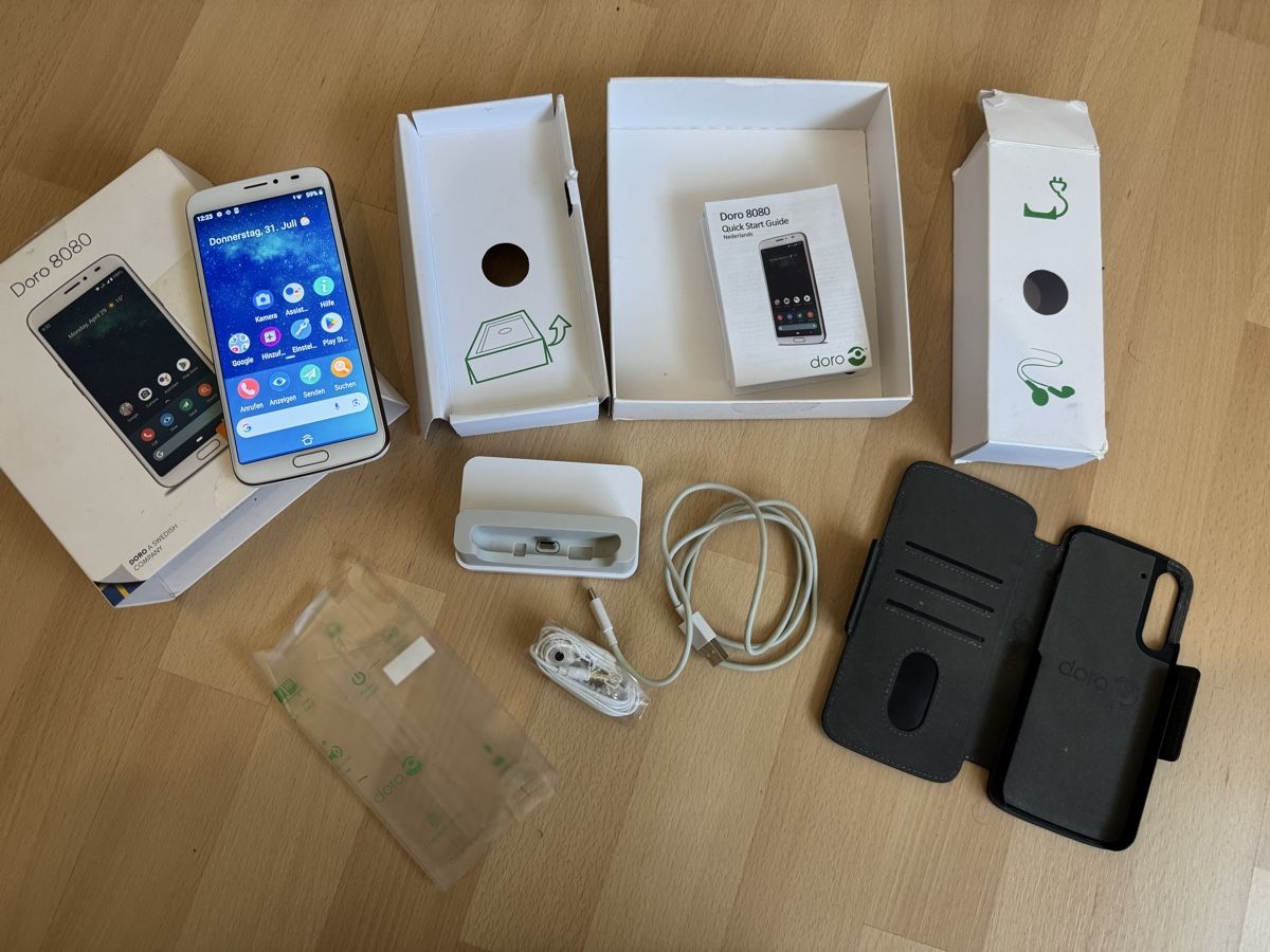 Doro Telefoni cellulari / Smartphones: Senior Handy Doro 8080 Wheite – Usato da Uznach venduto da enrico06 1