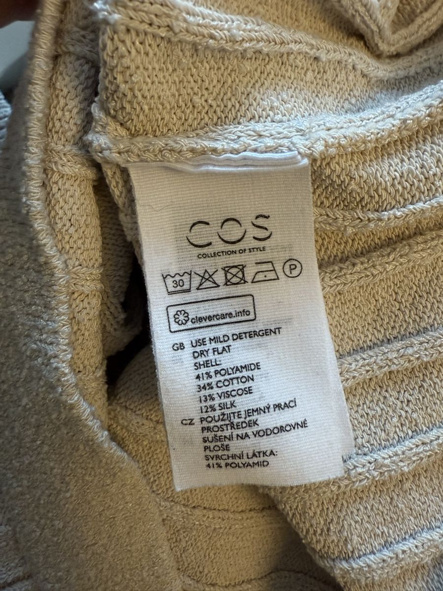 Cos Tops: COS Stricktop – Gebraucht aus Birmensdorf ZH von nin.am 2