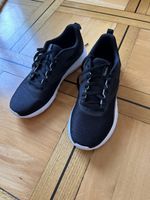 Reebok Luxcomfort noires, T. 40, très bon état, parfait pour