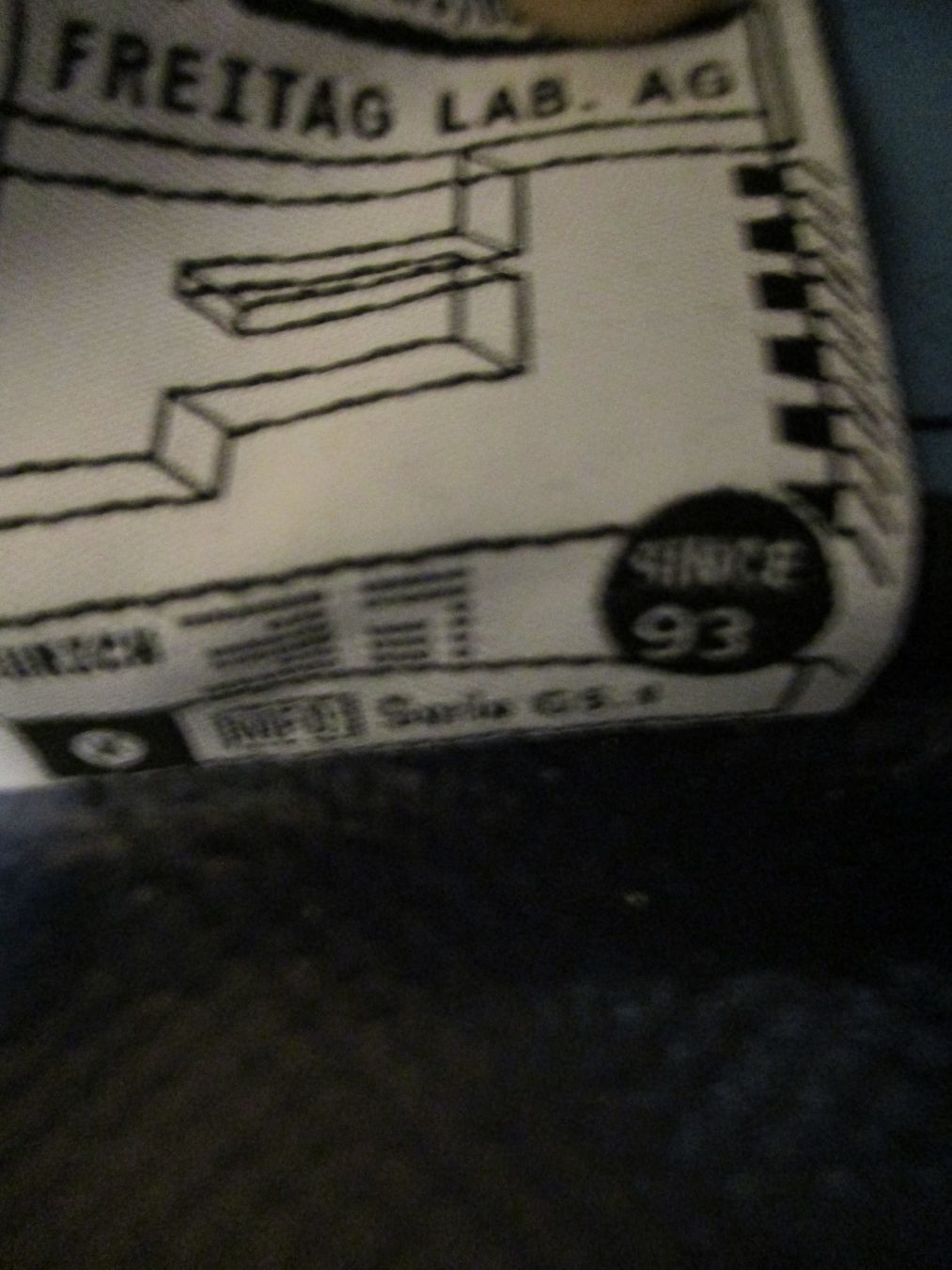 Freitag Rucksäcke: Sac à dos FREITAG bleu avec grand "n" blanc – Gebraucht aus La Sarraz von vic_v6kz 7