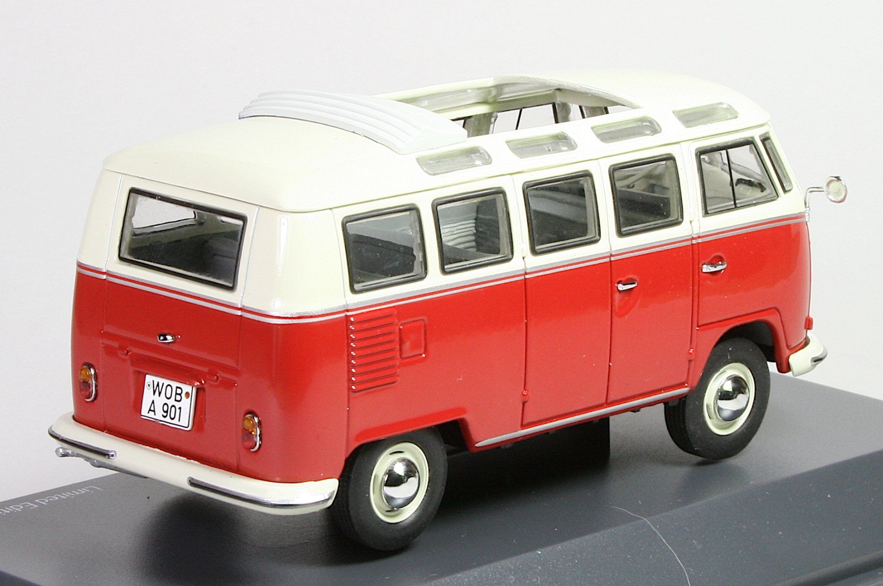 Schuco Modellini d'auto: Schuco, VW T1 Samba – Usato da Elsau venduto da Peekay8 2