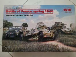 ICM DS3514 Battle of France 1940 Set French Tank 1/35