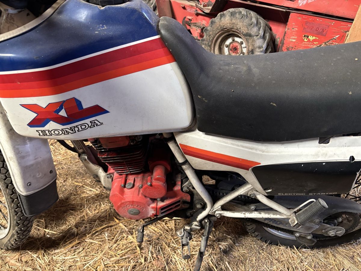 Honda Enduro: HONDA XL125 – Defekt aus Villarzel von Tochent-toche 4