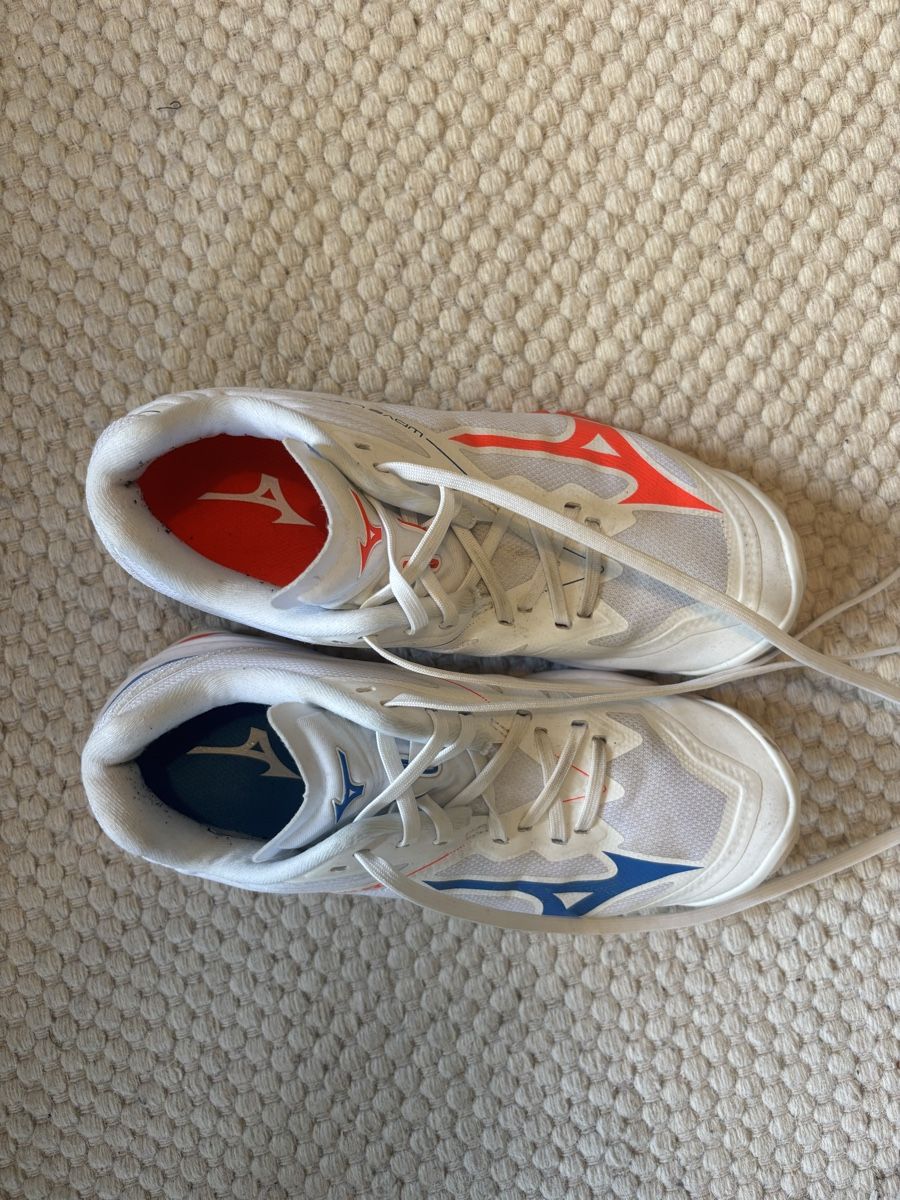 Mizuno Chaussures femmes: Hallenschuh Mizuno – Neuf (Voir description) à Winterthur par nicolaparpan 4
