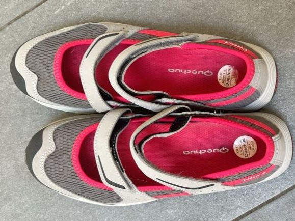 Decathlon Scarpe da donna: Quechua Sommerschuhe Grösse 37 – Usato da Iseltwald venduto da Waldisch 1