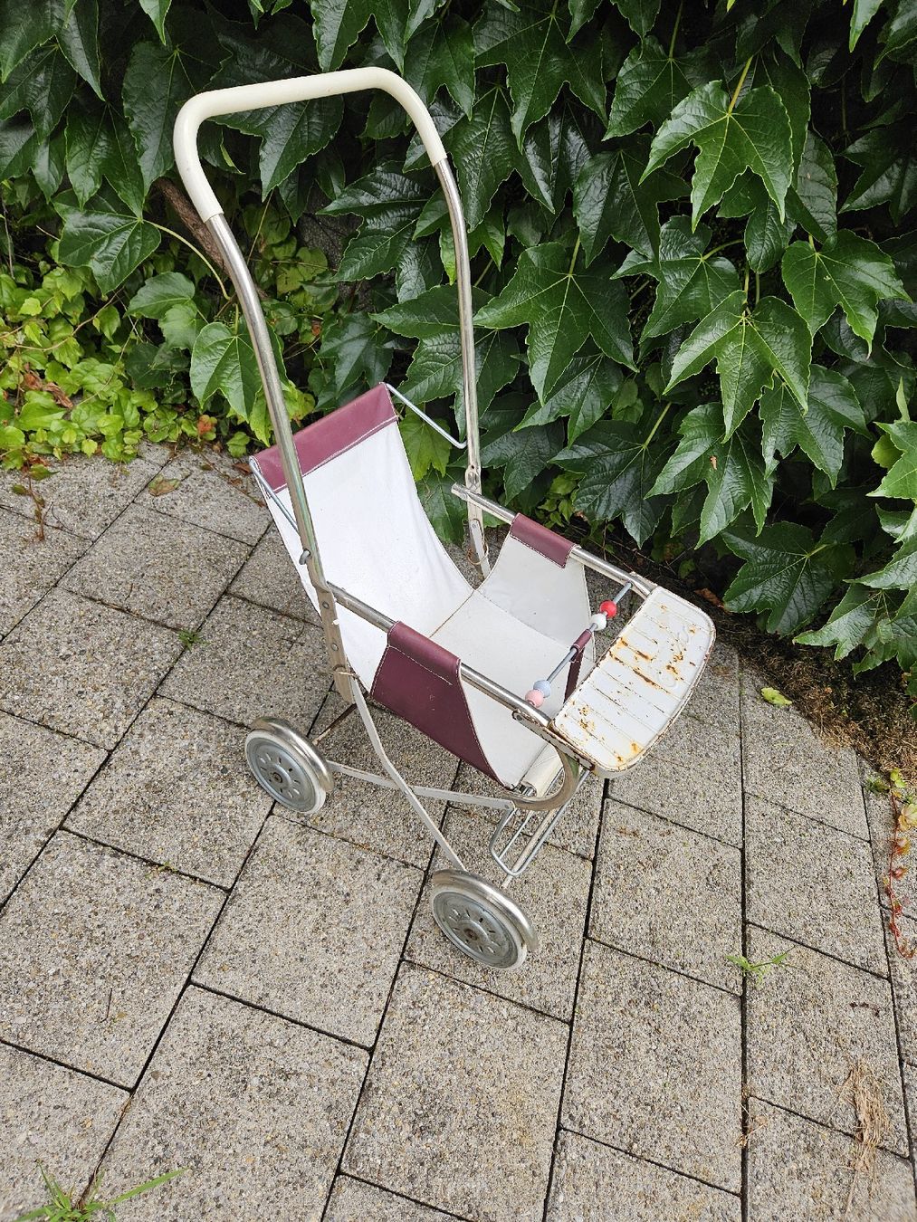 Voitures de poupées: Puppenwagen antik – D'occasion à Haslen GL par Sandra40 3