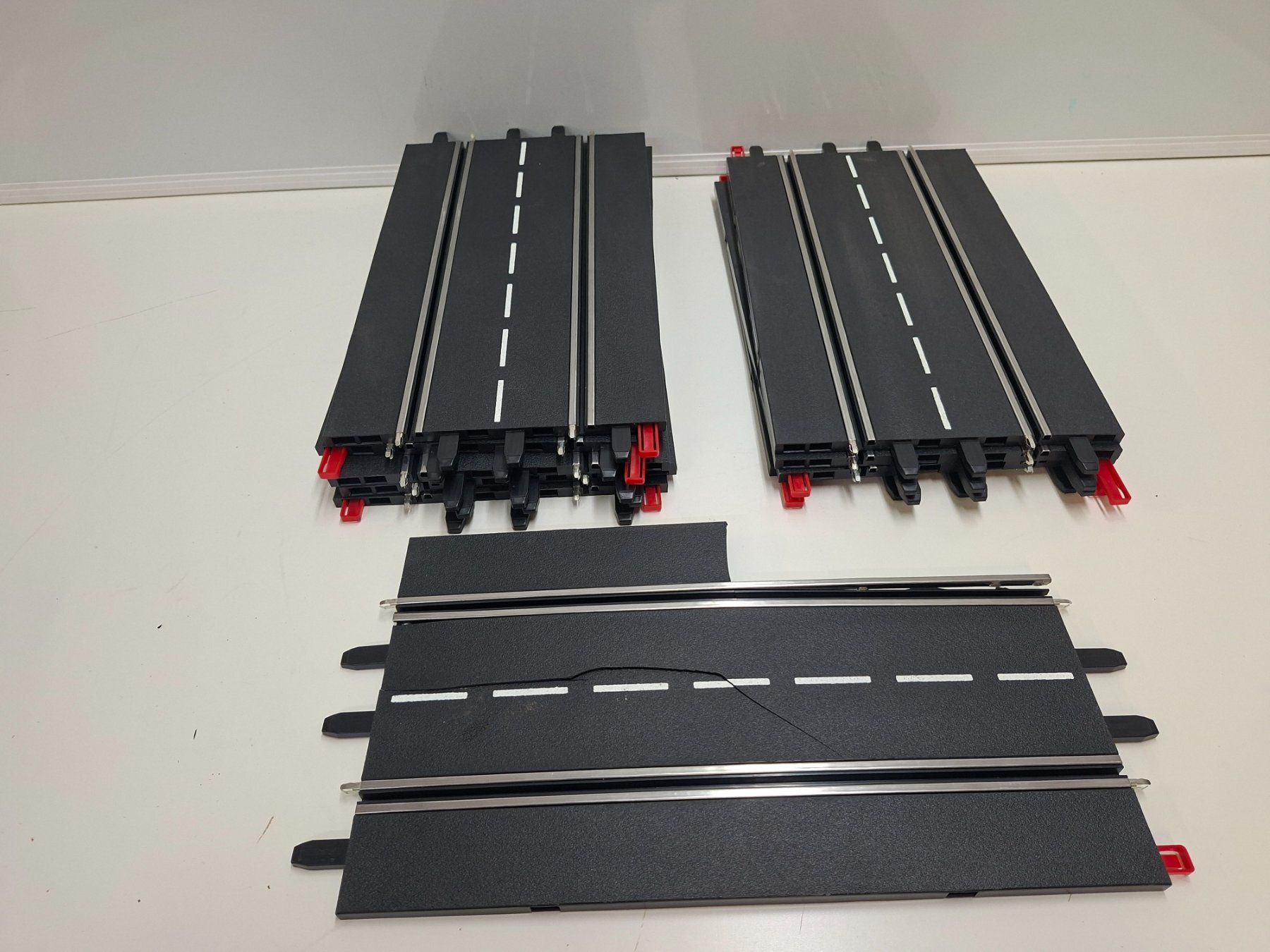 Carrera Piste: Carrera Evolution Autorennbahn – Usato da Wettingen venduto da Wendemarket 2