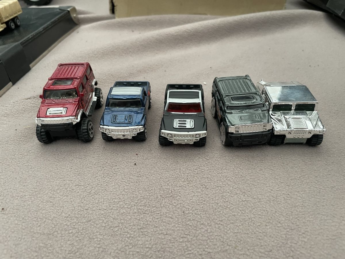 Hot Wheels Modellini d'auto: Hotwheels Hummer Sammlung – Usato da Bäch SZ venduto da inf_jgc8