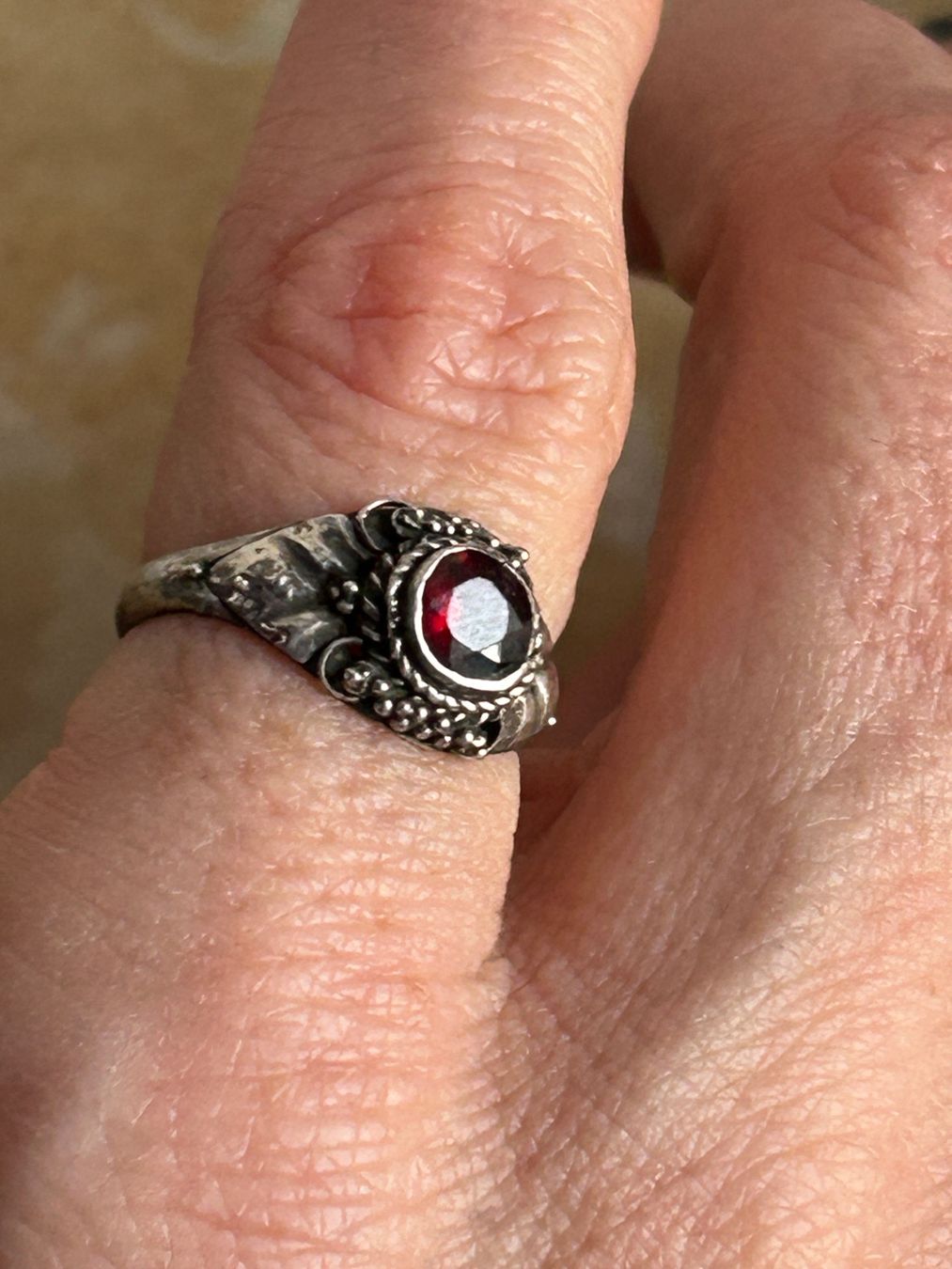 Anelli: Vintage Silberring Granat Stein (48) – Usato da Laufen venduto da Bellebellezza 3