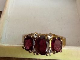 Antiker Ring mit Granaten vermutlich 375 Gold