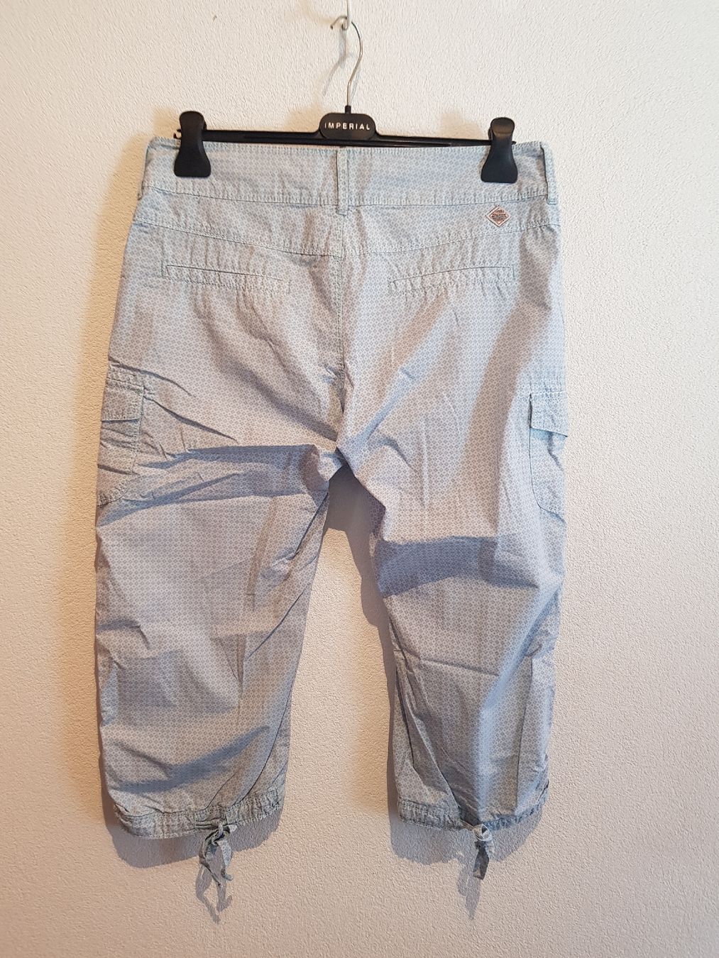 Pantaloni: 100% Coton - Bermuda Bleu Ciel - 38 – Usato da Haute-Nendaz venduto da Violette123 5