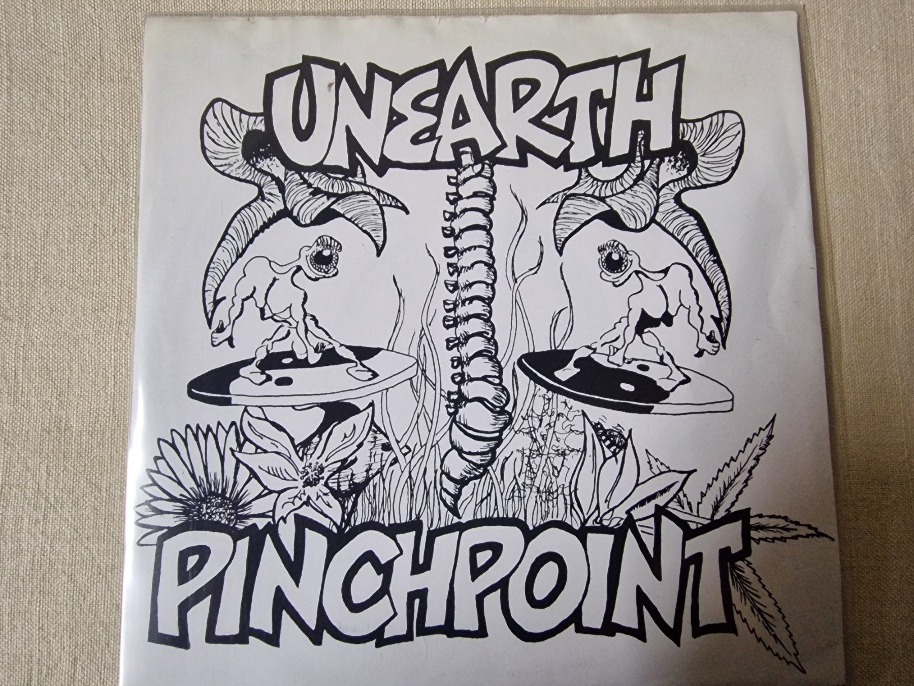 Schallplatten: Unearth Single – Pinchpoint – Gebraucht aus Root von atelier22