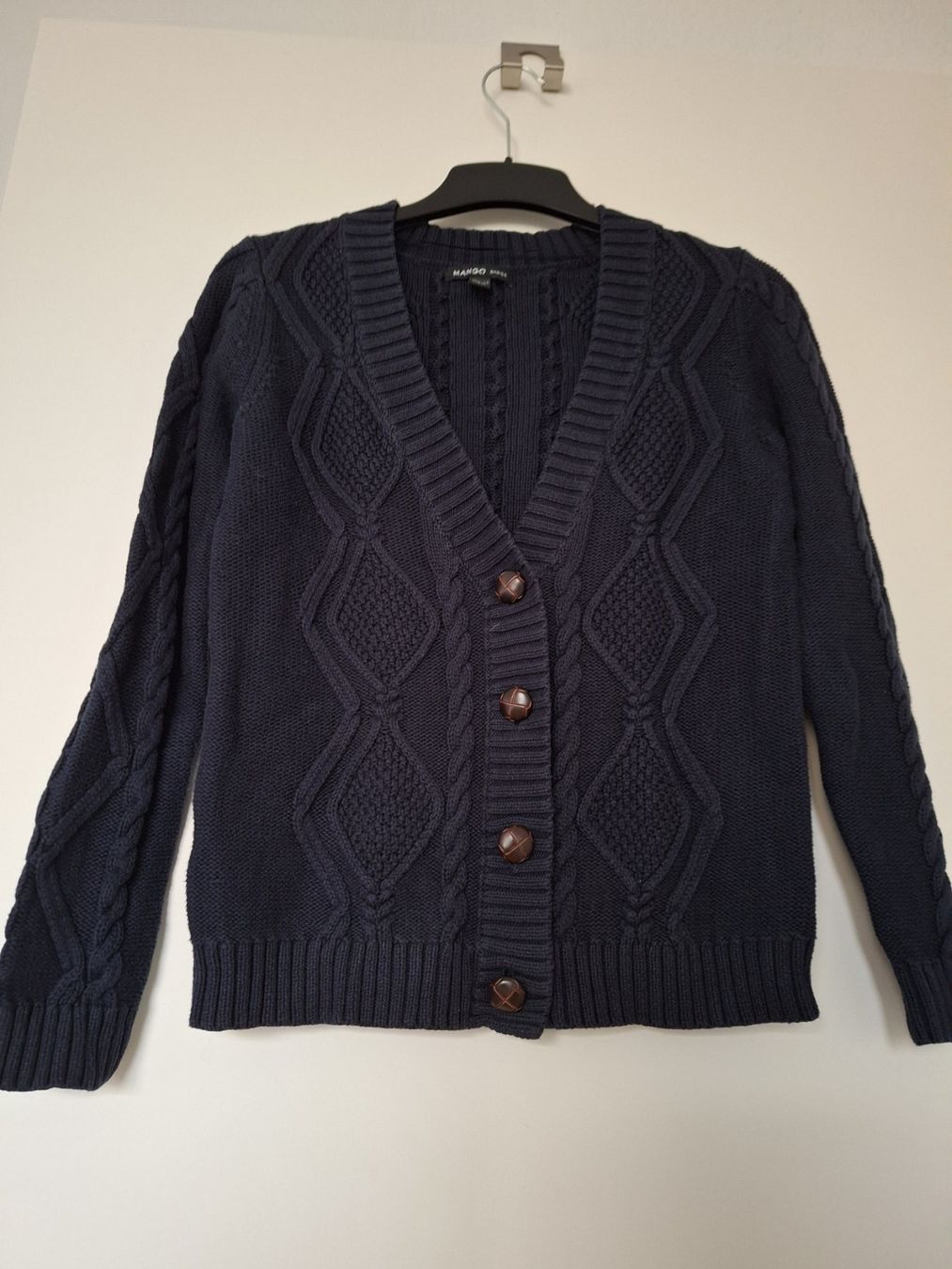 Mango Giacche: Strickjacke marine Gr.S von Mango – Usato da Aadorf venduto da Yvonne58