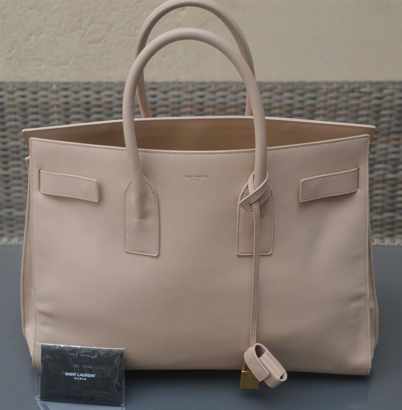 Saint Laurent Taschen für Damen: Tasche / Sac de Jour Saint Laurent – Gebraucht aus Collonges von Auganien
