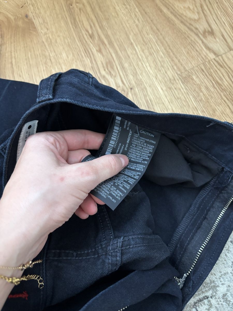 Zara Jeans: NEW - Zara High Jeans NP: 99.- – Nuovo (secondo la descrizione) da Horgen venduto da lme_8kj7 4