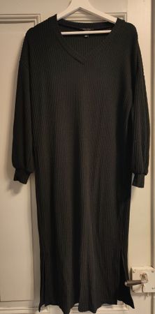 Weiches Strickkleid von New Look, S