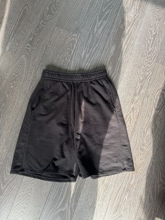 Schwarze Jogging Shorts, Grösse S-M, Top Zustand!