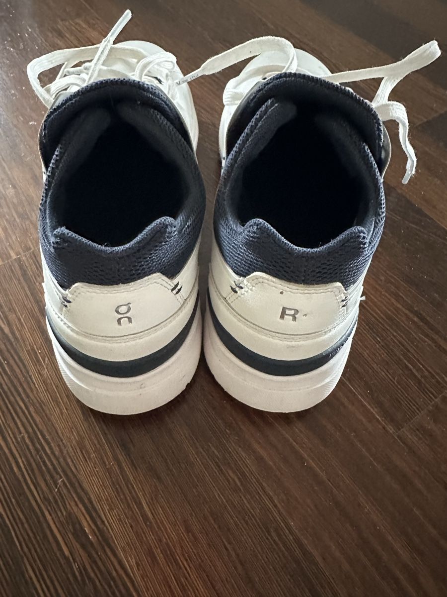 On Scarpe da uomo: on The Roger Turnschuh Gr 42 – Usato da Zumikon venduto da Anne_Henke 2