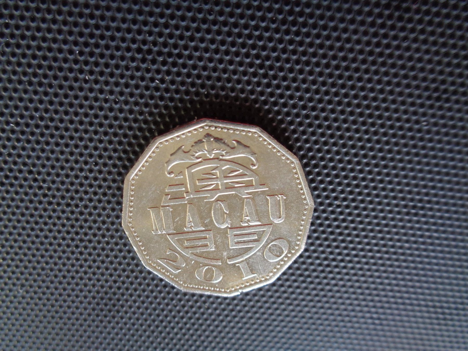 Tutti le monete: 5 Pataca Macau Jg. 2010 – Usato da Kriens venduto da TSCH1 1