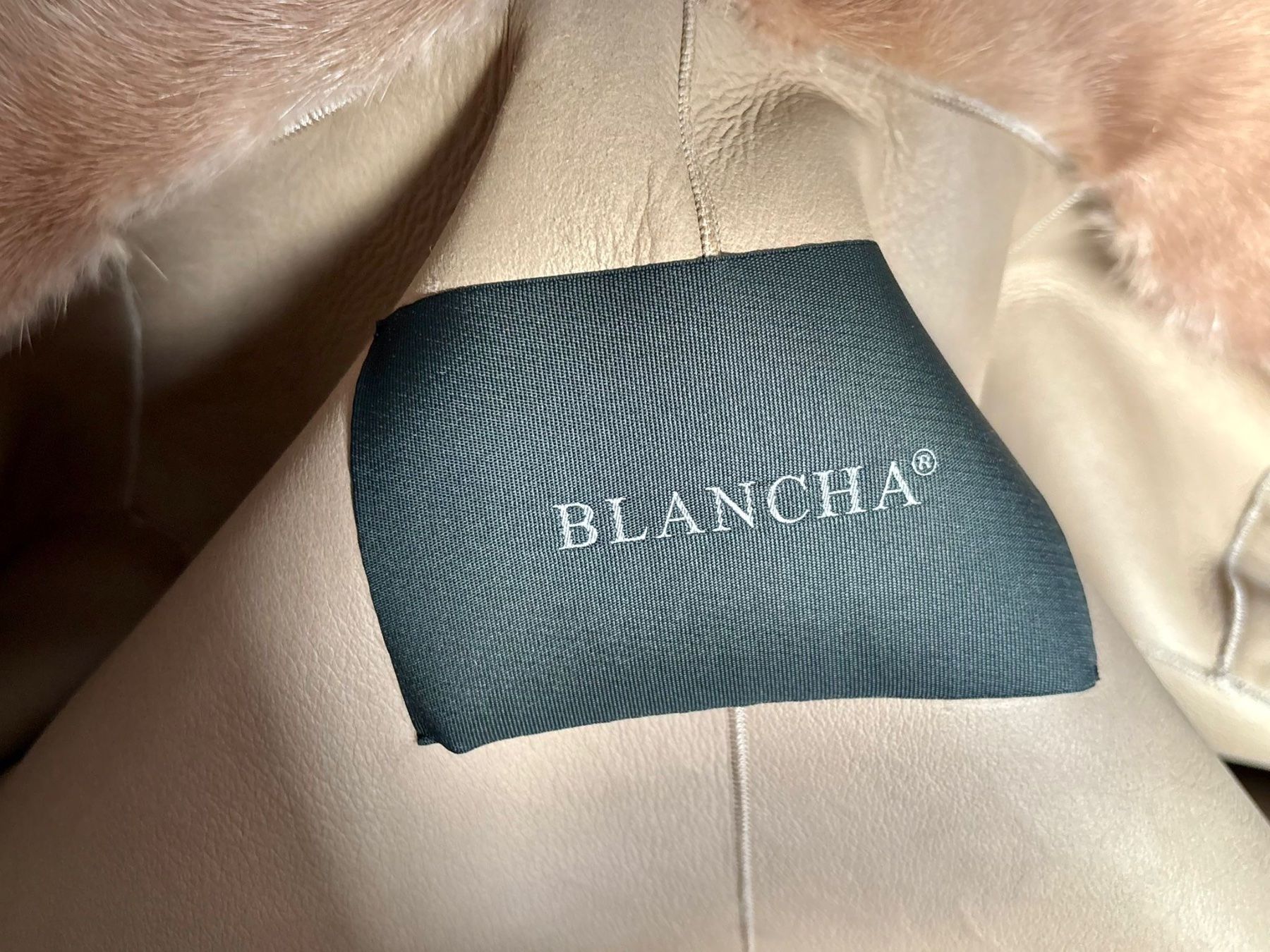 Nerz Cappotti: BLANCHA Saga Furs mantello – Usato da Rancate venduto da FiorAngela011 4