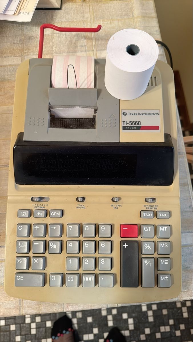 Texas Instruments Calcolatrici tascabili: Texas Instruments TI-5660 Rechner – Usato da Walliswil b.Wangen venduto da CharlotteGarde