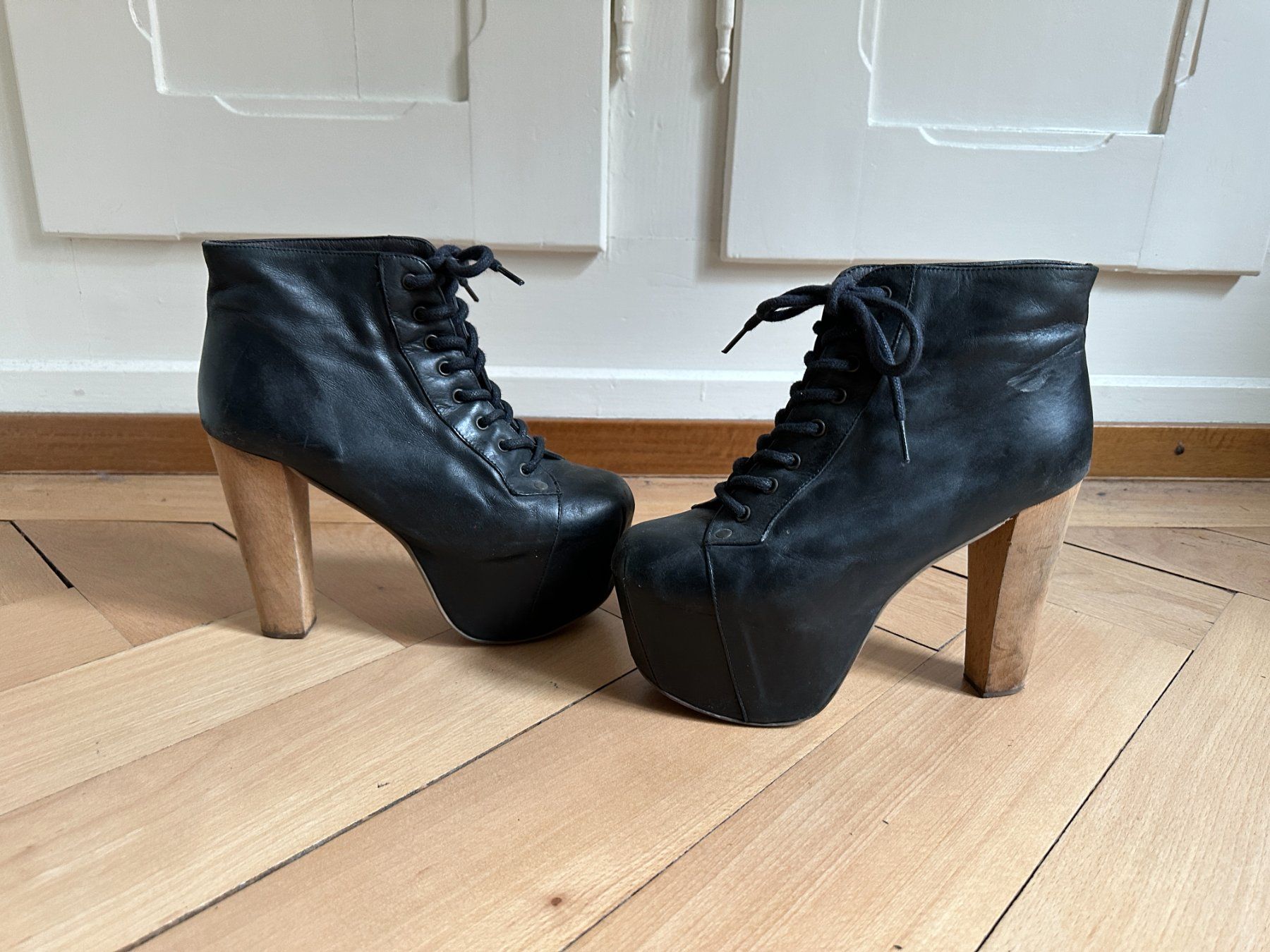 Damenschuhe: JEFFREY CAMPBELL - Leder Plateau Stiefelette 40 – Gebraucht aus Zürich von Diazaio 2