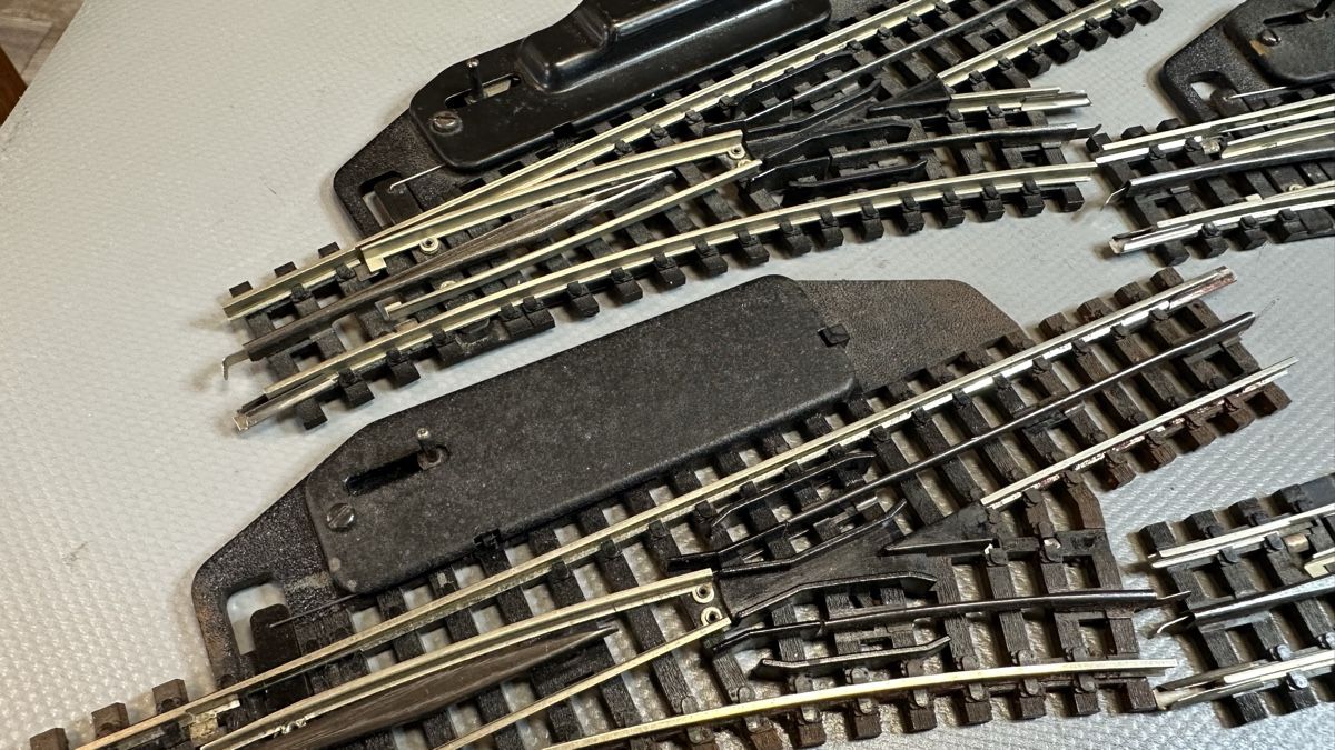 Trix Modellini di ferrovie: Trix Express HO: 4 Weichen (Dreilieter) – Usato da St-Gingolph venduto da Edgar1920 1