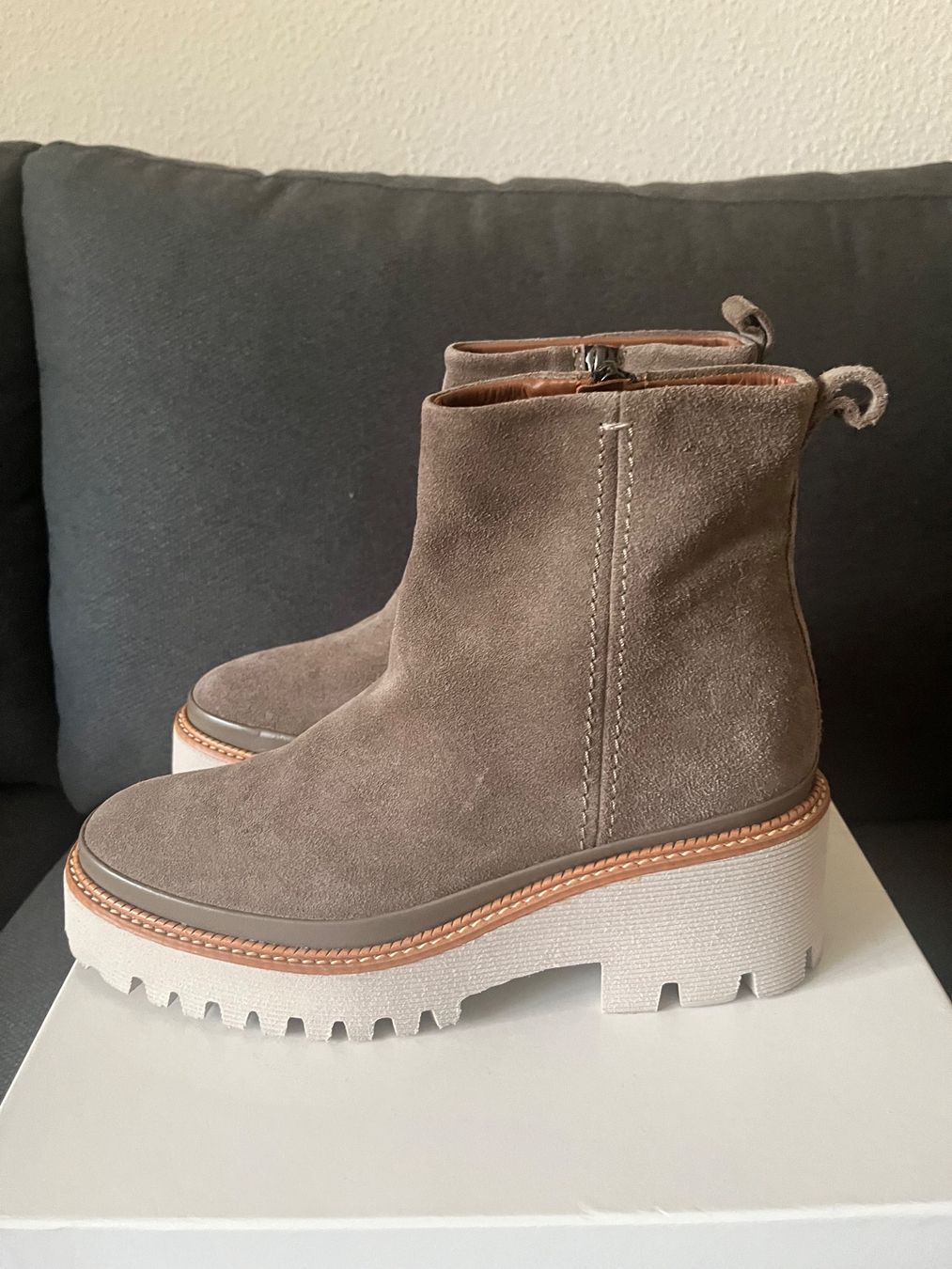 Pons Quintana Scarpe da donna: Pons Quintana NEU Gr. 37 Stiefel – Nuovo (secondo la descrizione) da Basel venduto da Kalila677