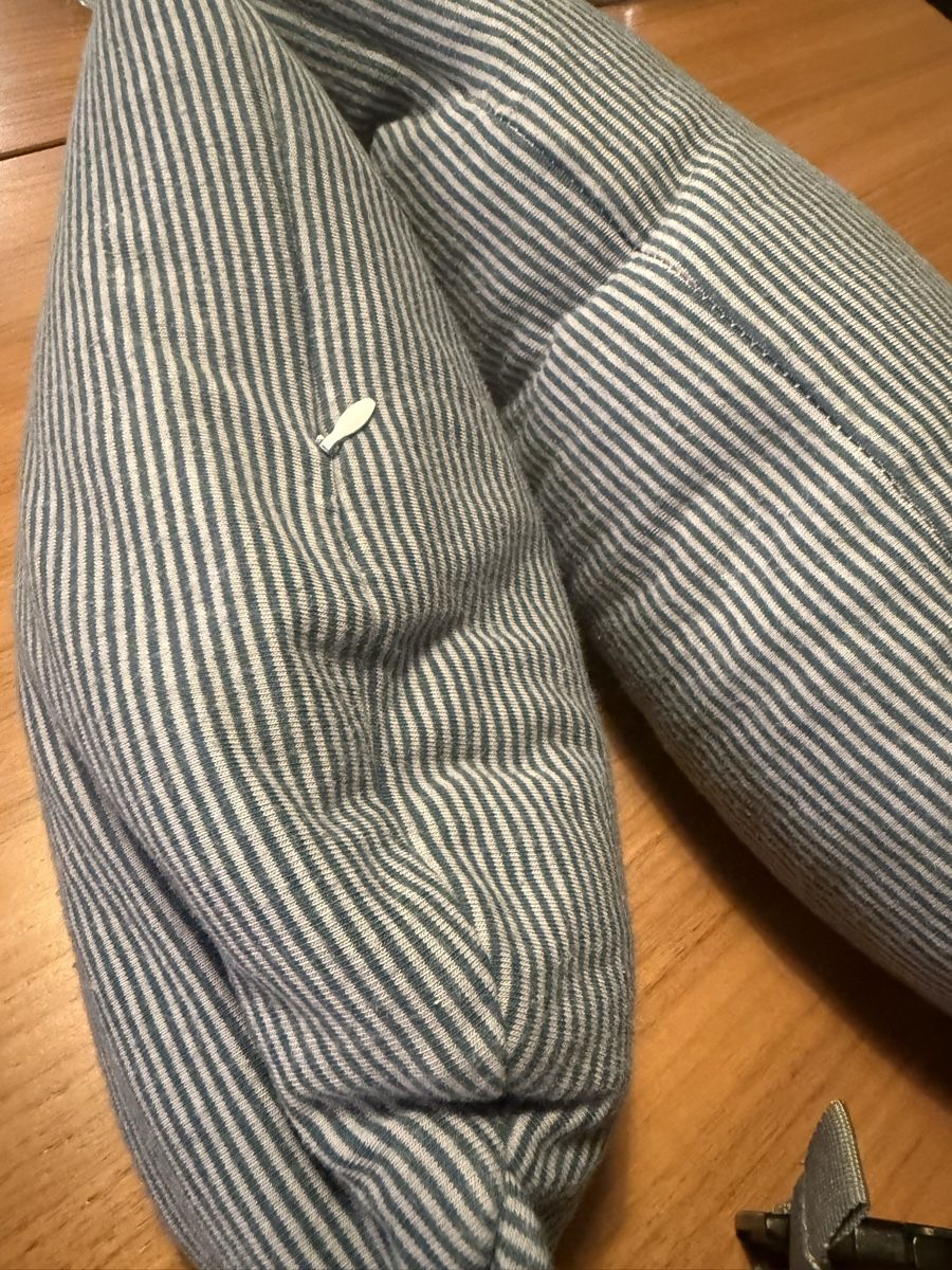 Muji Cuscini: Muji fitting neck cushion – Nuovo (secondo la descrizione) da Dübendorf venduto da zhe_69pd 1