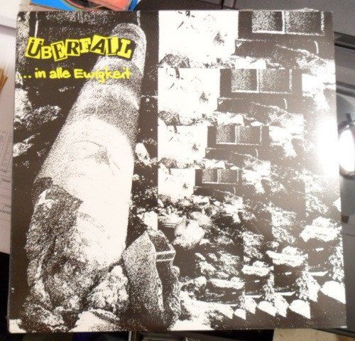Dischi in vinile: LP ÜBERFALL - ... in alle Ewigkeit – Usato da Bettlach venduto da galileo-records