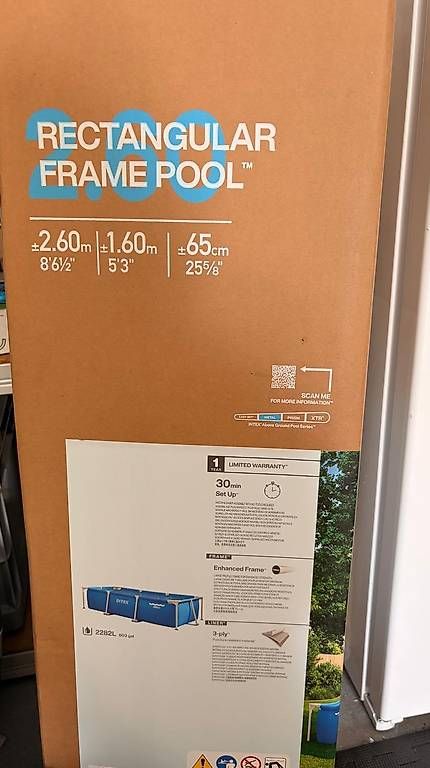 Intex Schwimmbad: Piscine Intex Rectangulaire – Gebraucht aus Villars-le-Grand von DH2024 1