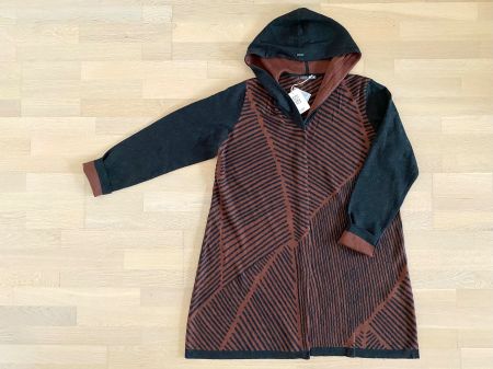 Warmer Jersey Cardigan mit Kapuze (Mantel) von NILE, Gr. XL.