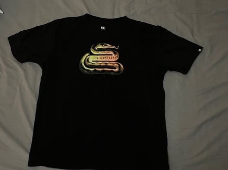DC T-Shirt XL