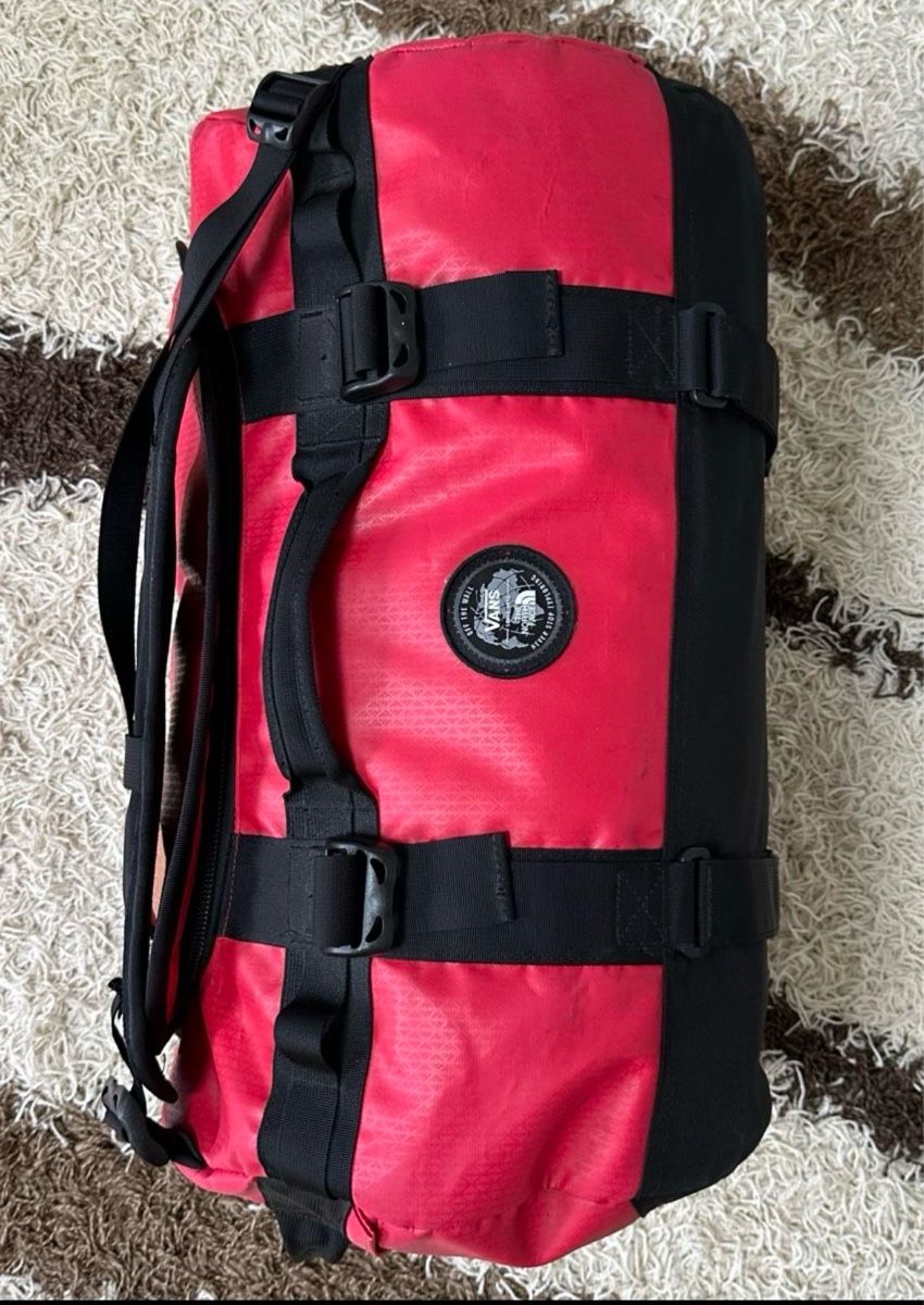 North Face Borse: North Face duffel G S – Usato da Maienfeld venduto da tobeyl2020 5