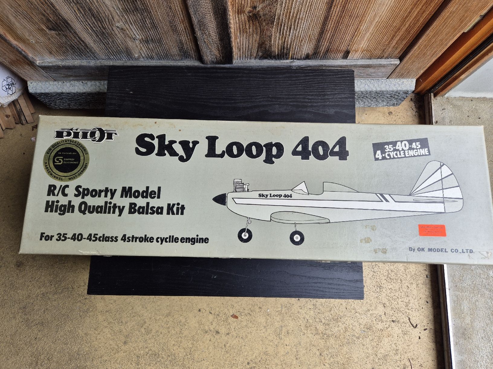 Modellismo RC: Sky Loop 404 von Pilot/ OK Modell – Nuovo (secondo la descrizione) da Wattenwil venduto da hps_z6w9