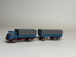 HR- Wiking Krupp 806 Pritschenlastzug azurblau
