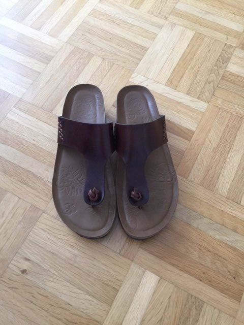 Panama Jack Damenschuhe: "Panama Jack" Flip Flop, Leder Gr. 40 – Neu (gemäss Beschreibung) aus Walenstadt von ricamul