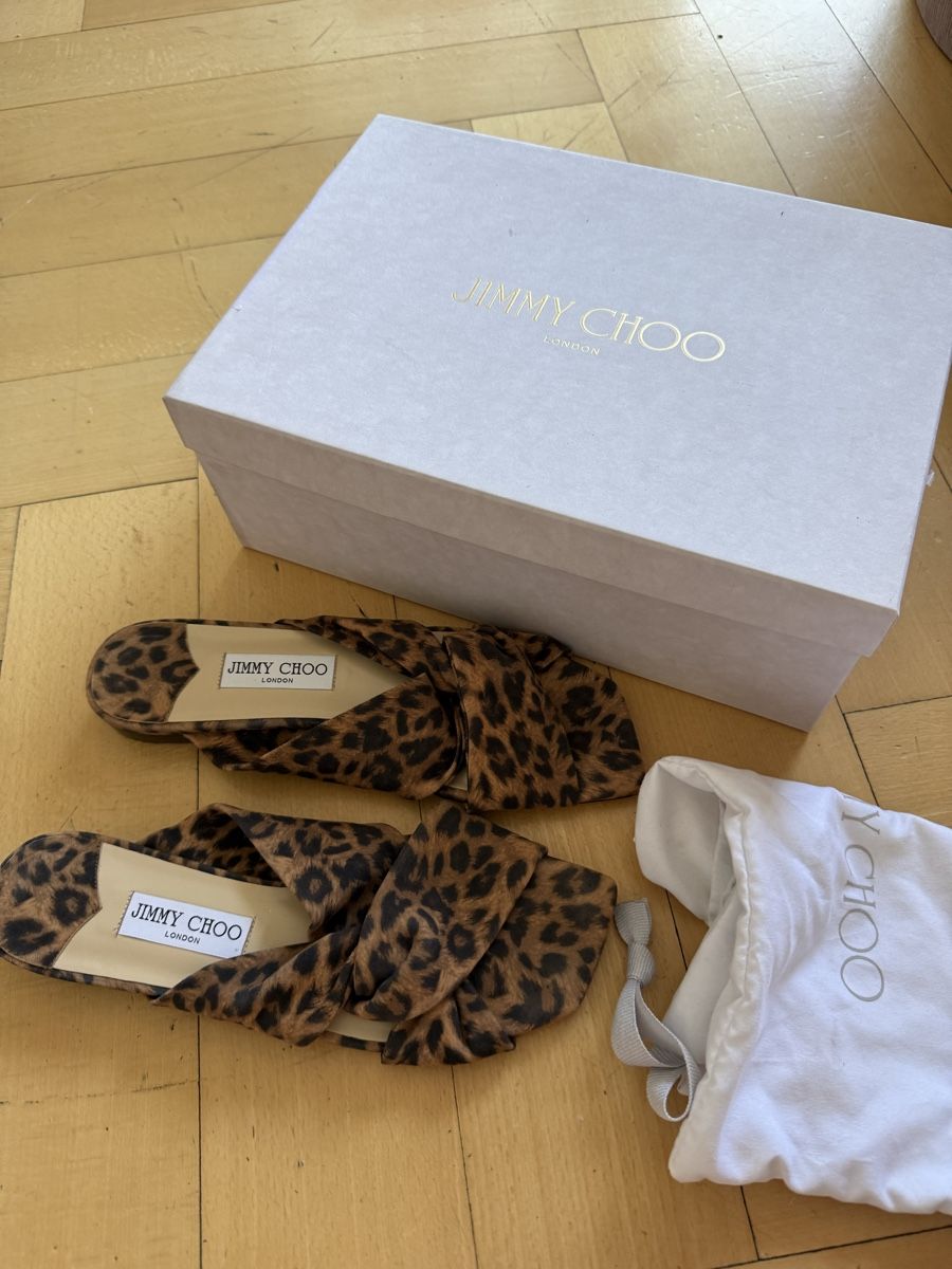 Jimmy Choo Damenschuhe: Jimmy Choo mules léopard taille 40 avec boîte – Gebraucht aus Fribourg von BettyF23 2